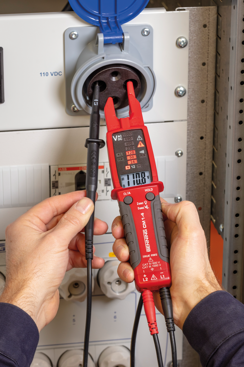 BENNING CM 1-4 Open Stroomtang-Multimeter TRUE RMS.png
