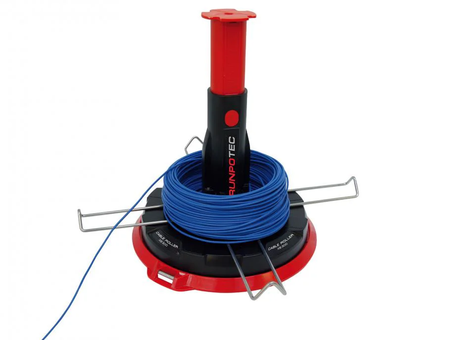 RUNPO Kabelafroller X Board XB300 met Centreerdoorn in koffer.png